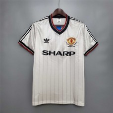 Manchester United 82/83 Dış Saha Retro