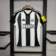 Newcastle United 24/25 İç Saha 
