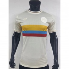 Kolombiya 100. Yıl Özel Üretim Player Versiyon