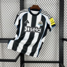 Newcastle United 25/26 İç Saha