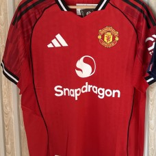 HIZLI TESLİM - Manchester United 25/26 İç Saha Player Versiyon