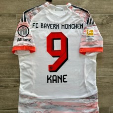 HIZLI TESLİM - Bayern Münih 25/26 Dış Saha Player Versiyon #KANE/9